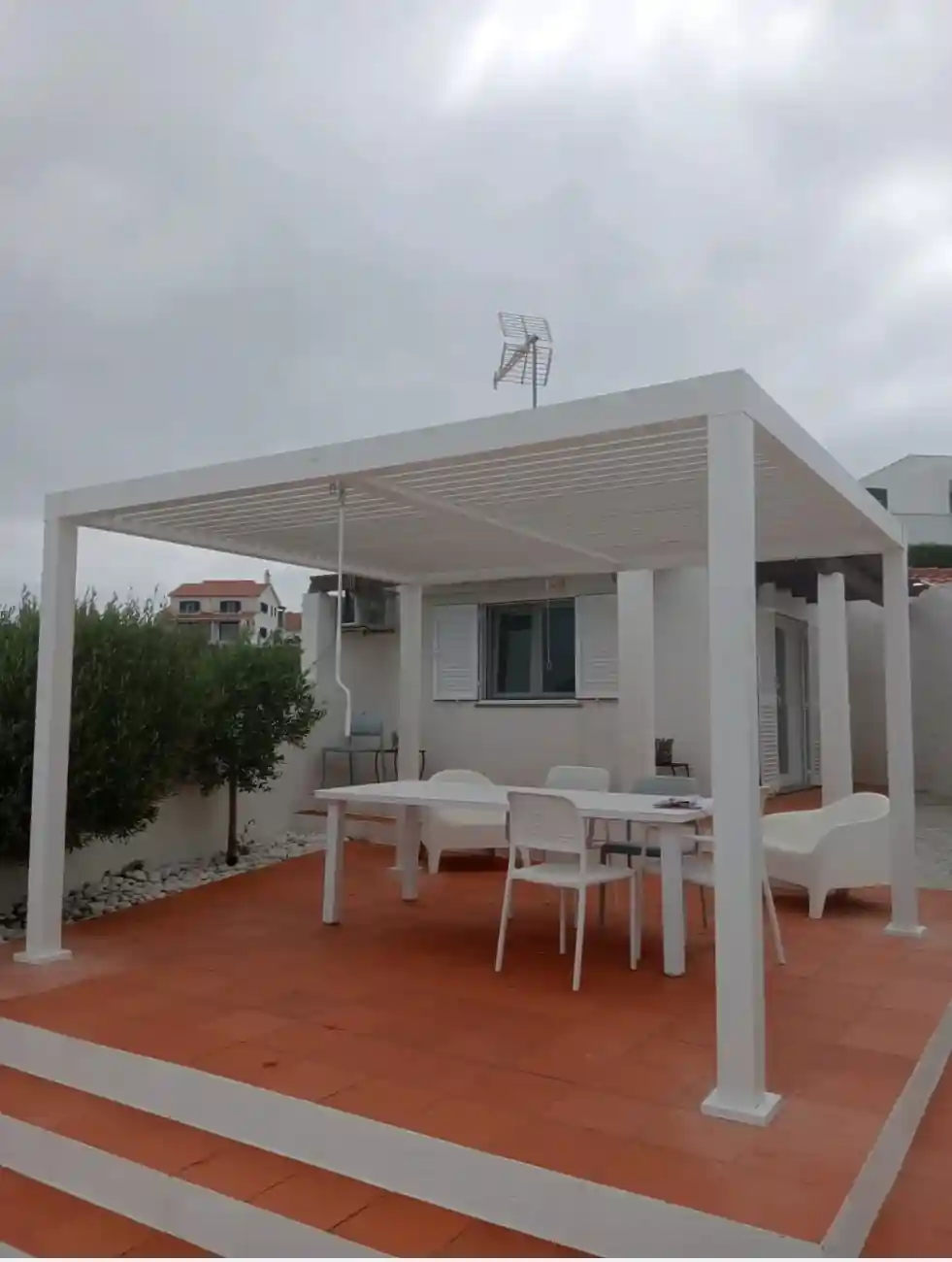 Mobiliário de Jardim e Pérgolas