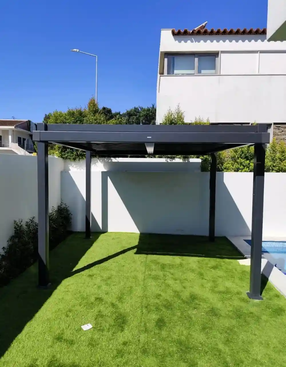 Mobiliário de Jardim e Pérgolas